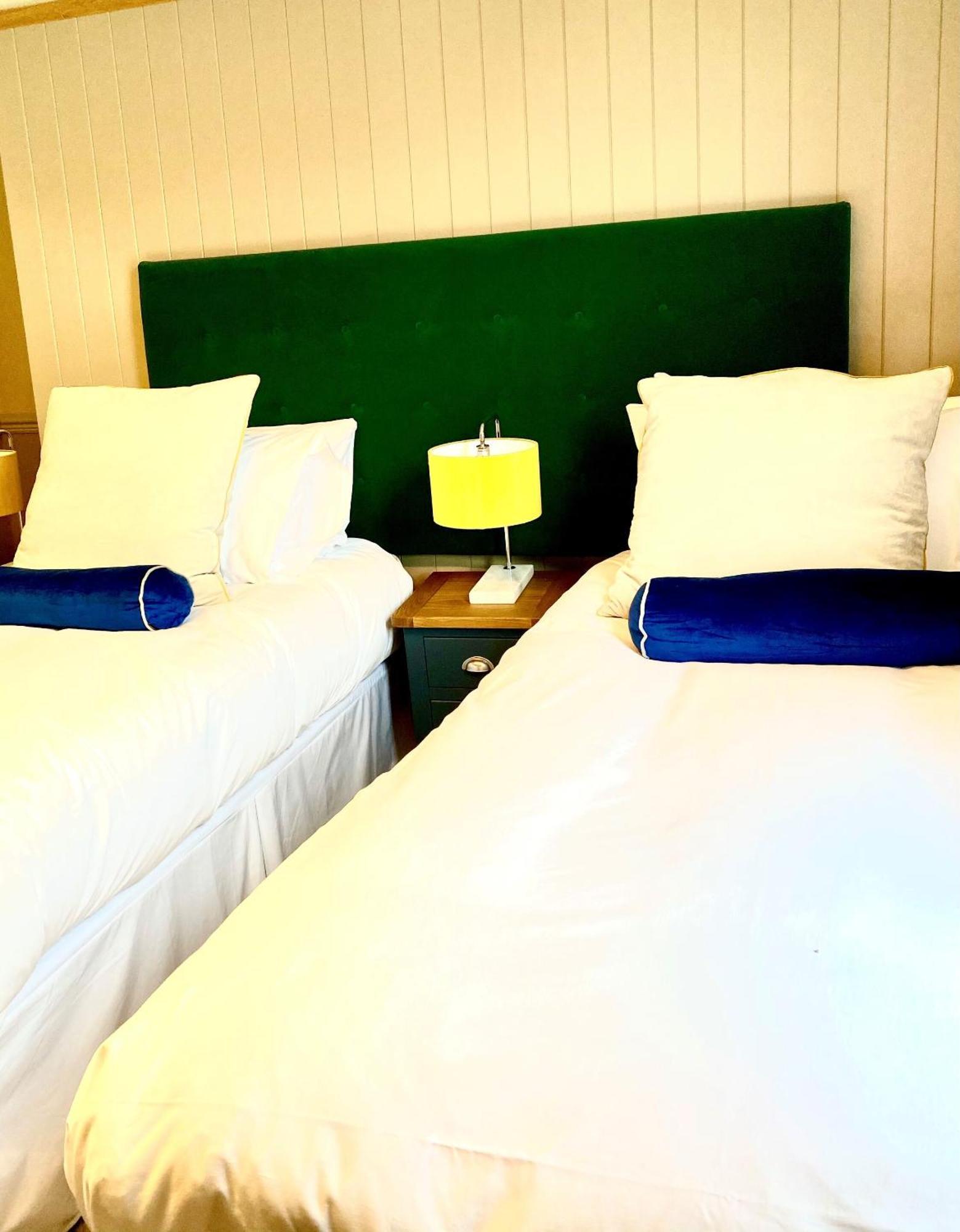 The Crown Inn At Benson Wallingford Phòng bức ảnh